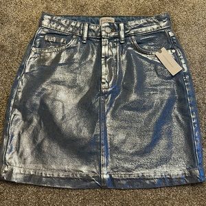 NWT metallic mini skirt